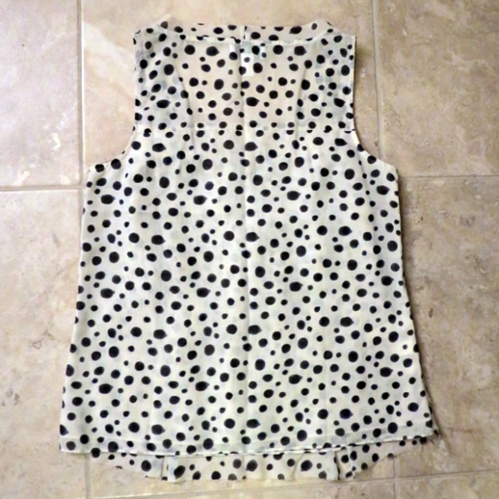 Ann Taylor LOFT Ruffled Tank - Size Small Petite - Picture 2 of 3